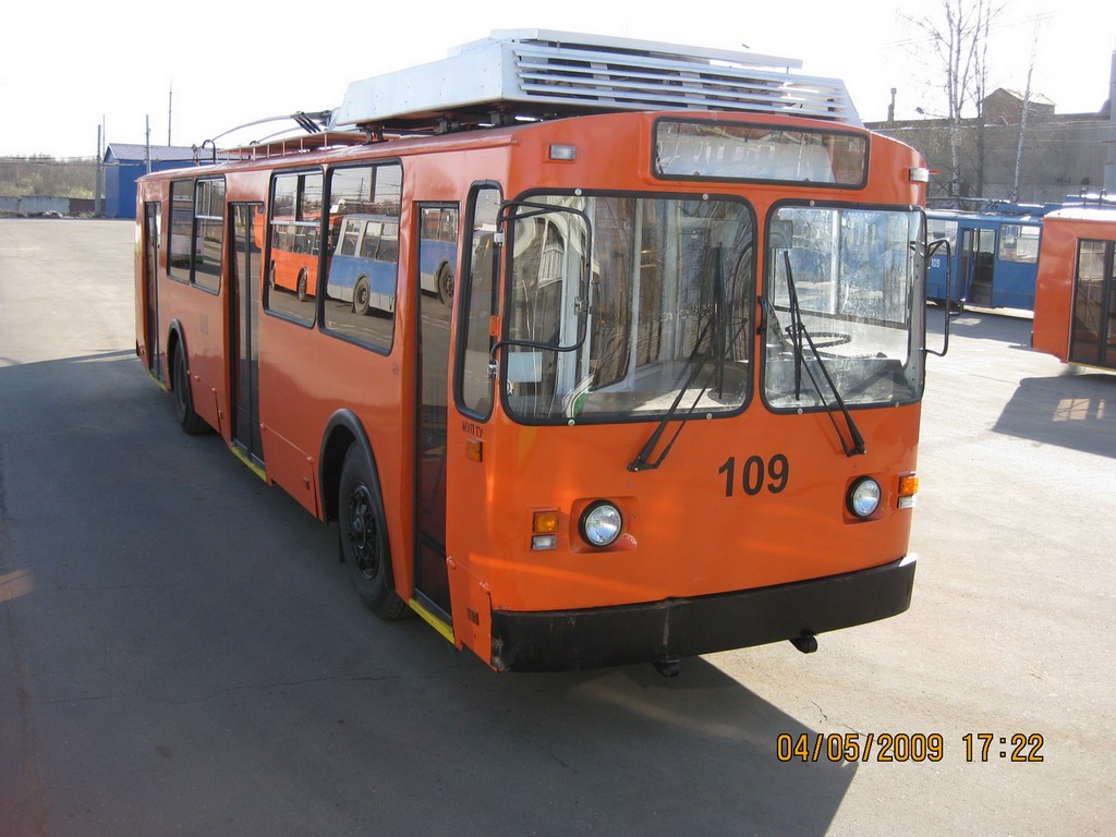 Rõbinsk, ZiU-682 (VZSM) № 109