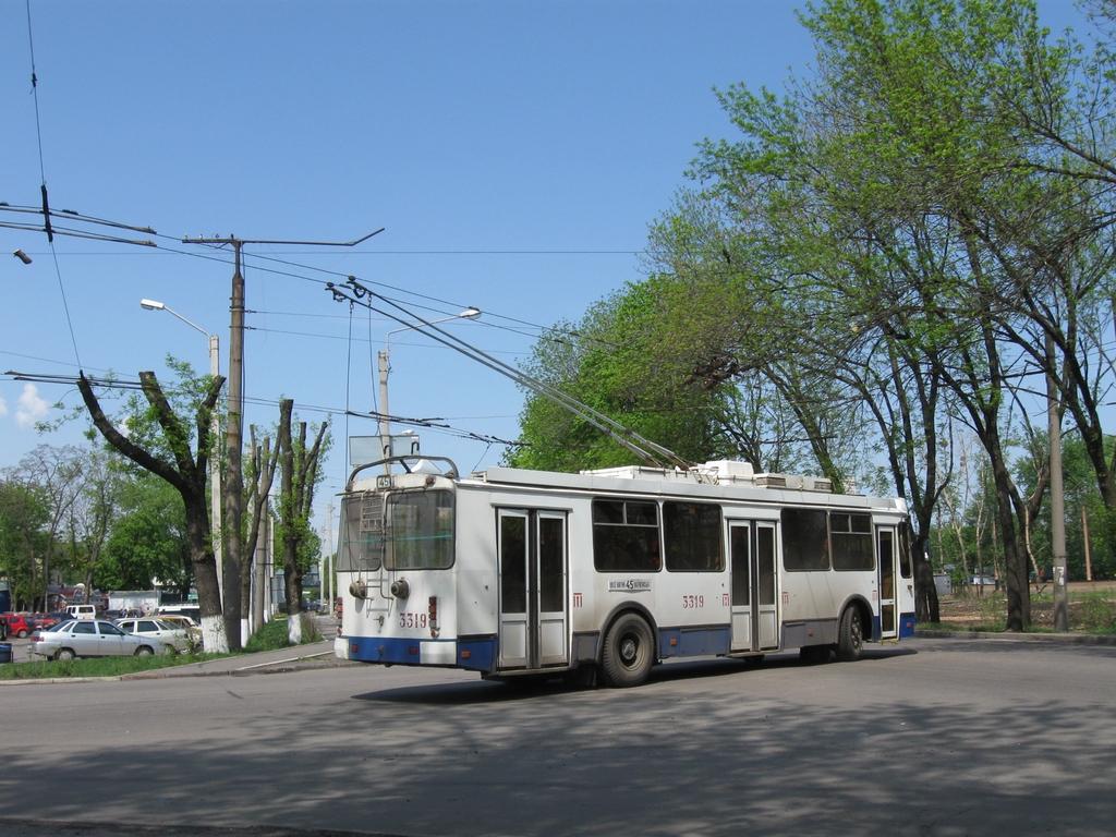 Kharkiv, ZiU-682G-016.02 č. 3319