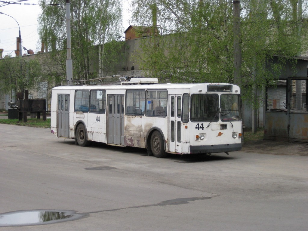Rybinsk, ZiU-682 (VZTM) č. 44