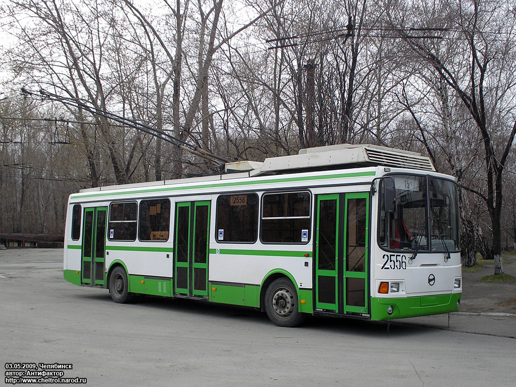 Челябинск, ЛиАЗ-5280 (ВЗТМ) № 2556