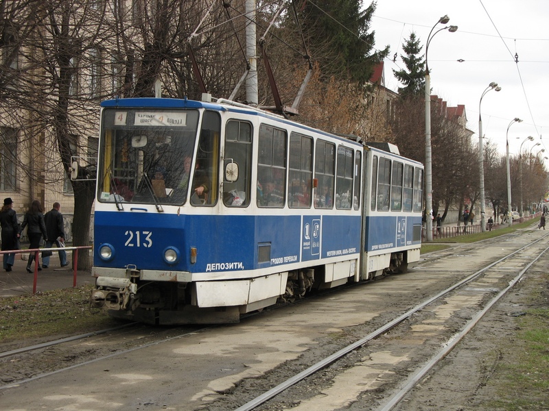 Vinnyica, Tatra KT4SU — 213