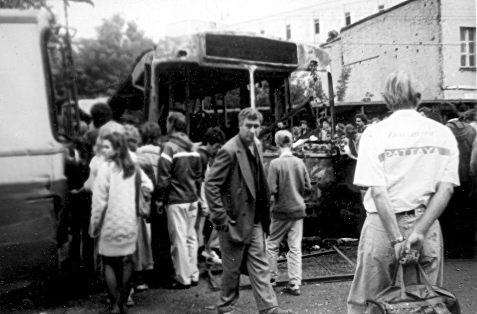 Москва — Троллейбусные баррикады в августе 1991