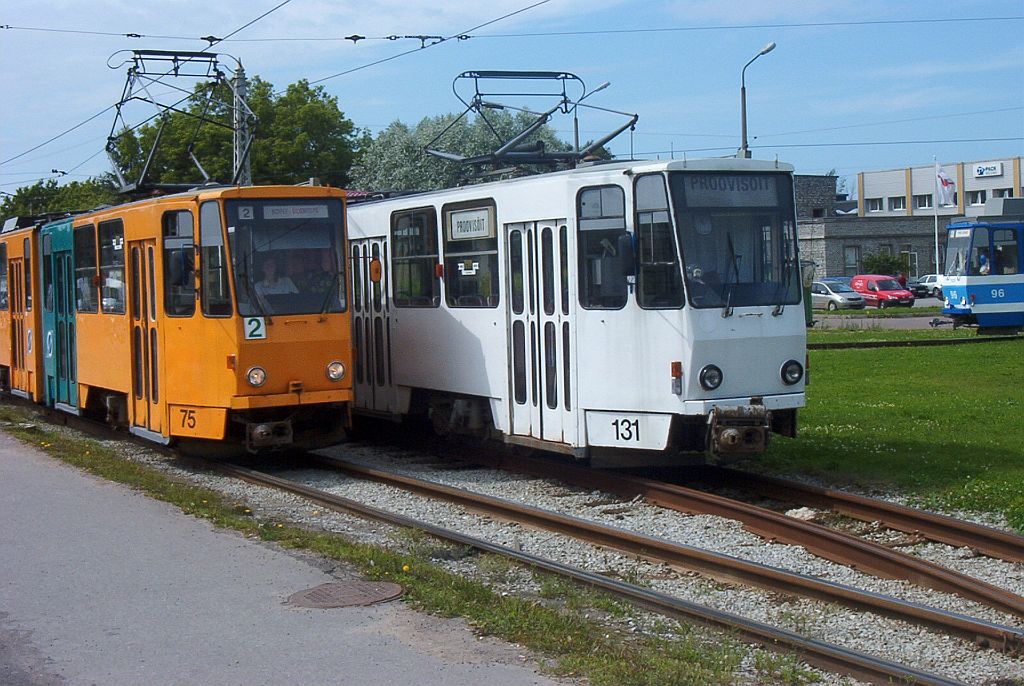 Таллин, Tatra KT4SU № 75; Таллин, Tatra KT4D № 131