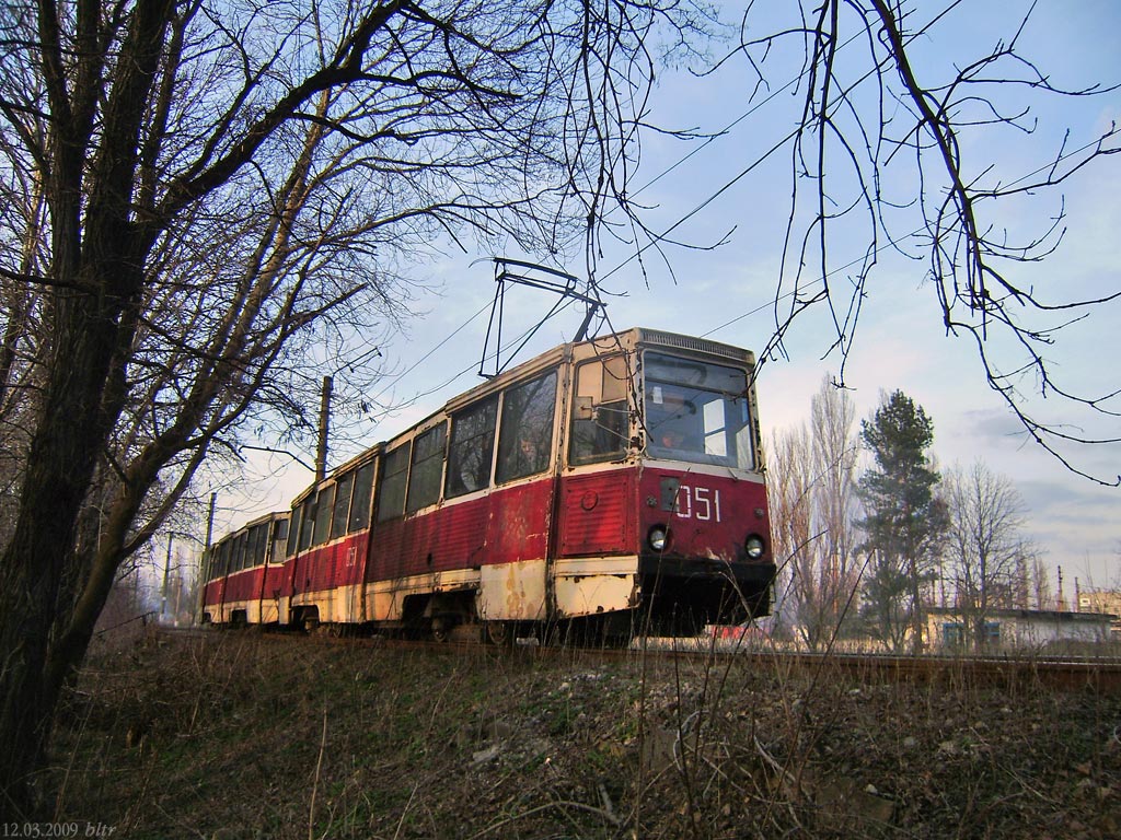 Avdeyevka, 71-605 (KTM-5M3) № 051