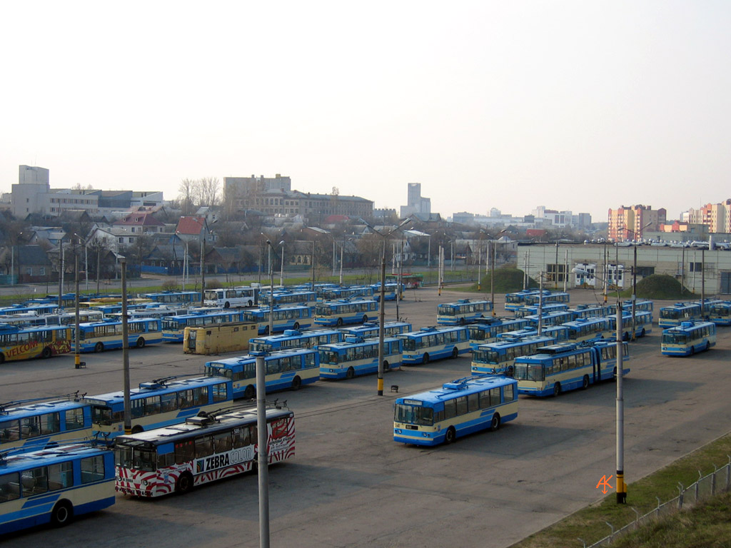 Minsk, ZiU-682 GOH BKM № 5015; Minsk — Trolleybus depot # 5