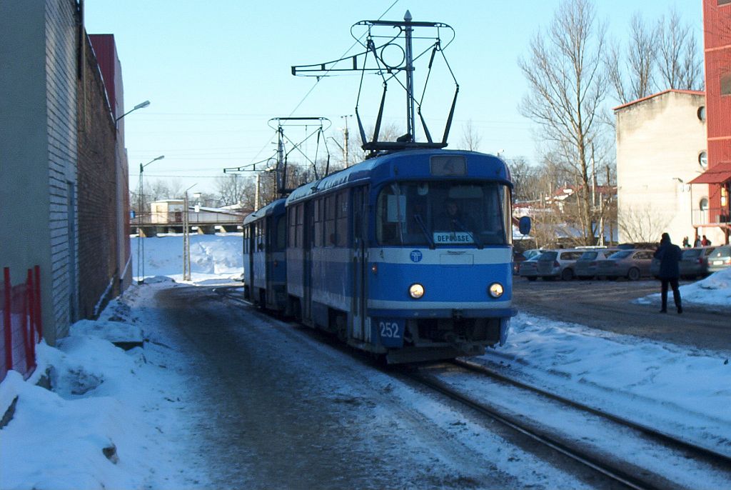 Tallinn, Tatra T4SU Nr 252