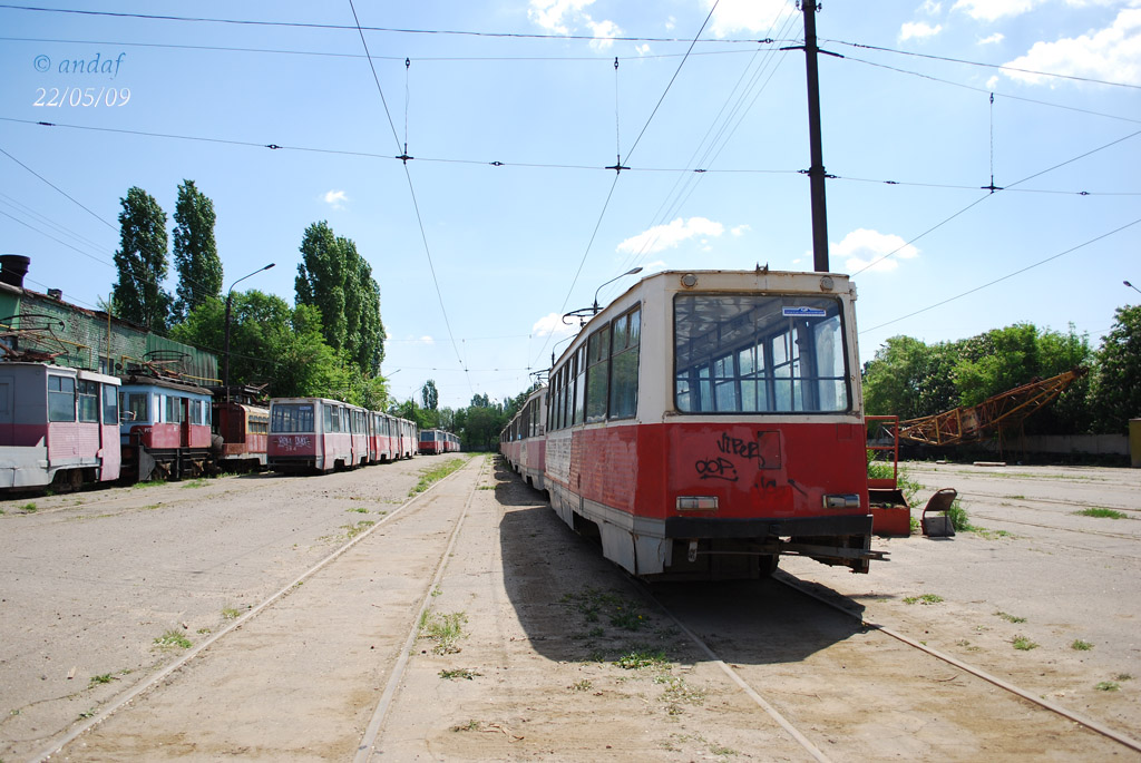 Воронеж, 71-605 (КТМ-5М3) № 379