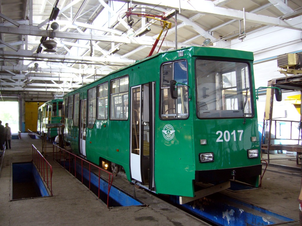 Новосибирск, 71-605 (КТМ-5М3) № 2017