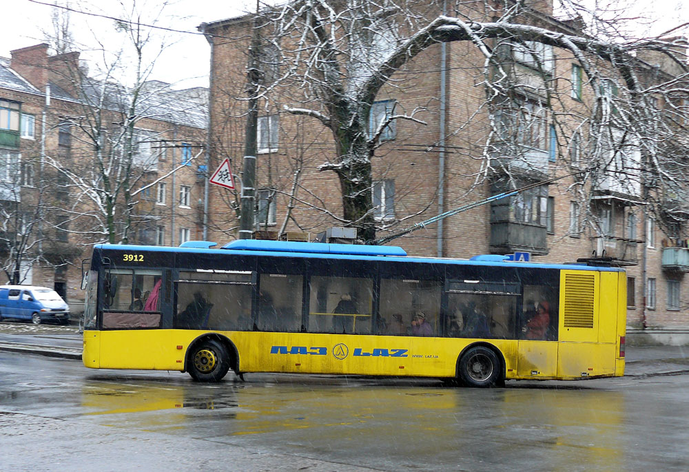 Kyiv, LAZ E183D1 № 3912
