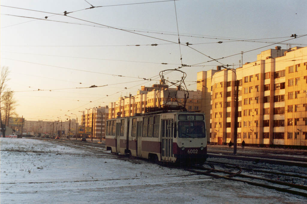 Saint-Petersburg, LVS-86K № 6002