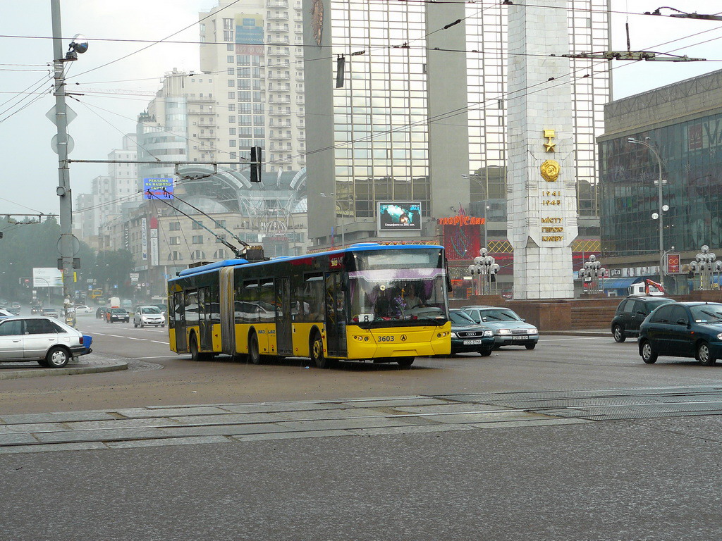 Киев, ЛАЗ E301D1 № 3603