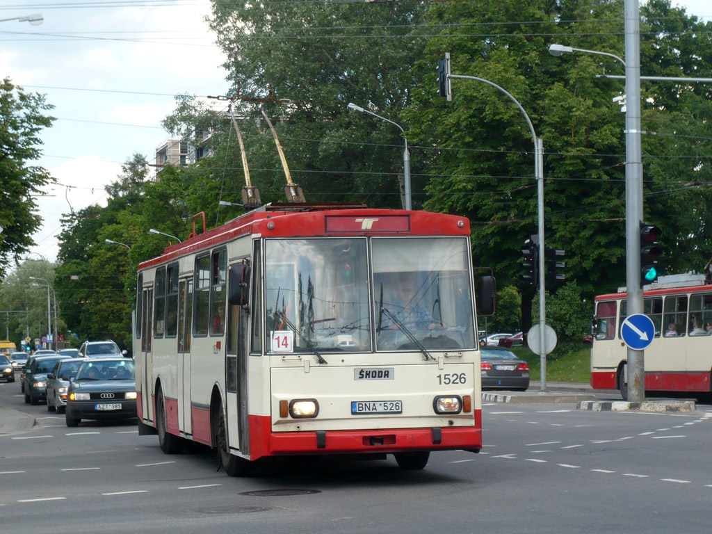 Вилнюс, Škoda 14Tr02/6 № 1526