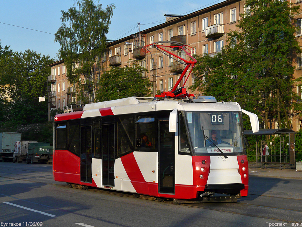 Petrohrad, 71-153 (LM-2008) č. 1402; Petrohrad — New PTMZ trams
