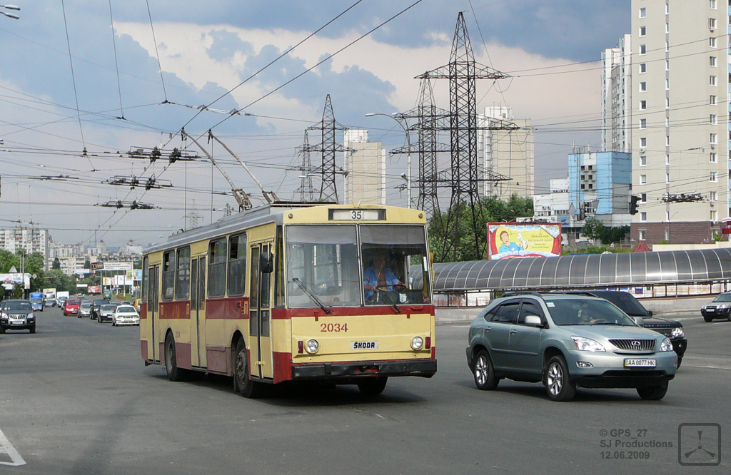 Киев, Škoda 14Tr89/6 № 2034