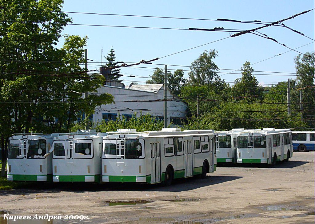 Oryol — The new trams and trolleybuses; Oryol — Trolleybus depot