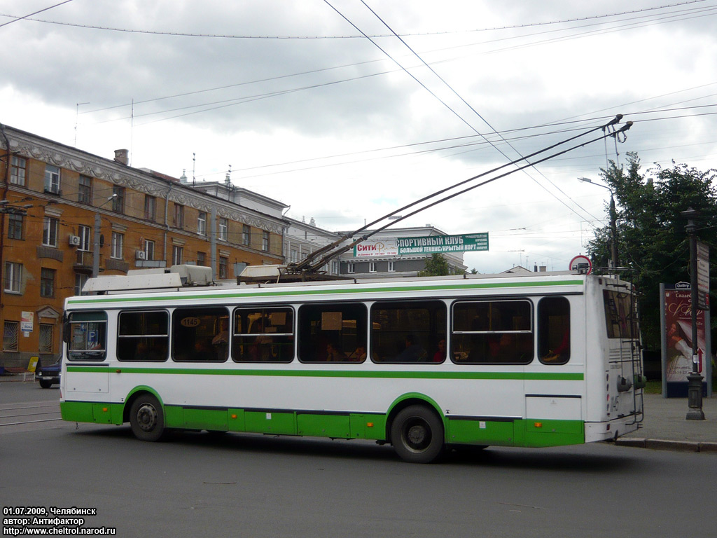 Chelyabinsk, LiAZ-5280 (VZTM) č. 1145