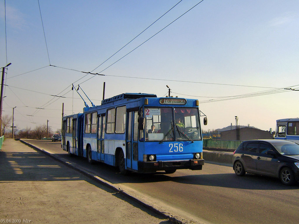 Gorlivka, YMZ T1 № 256