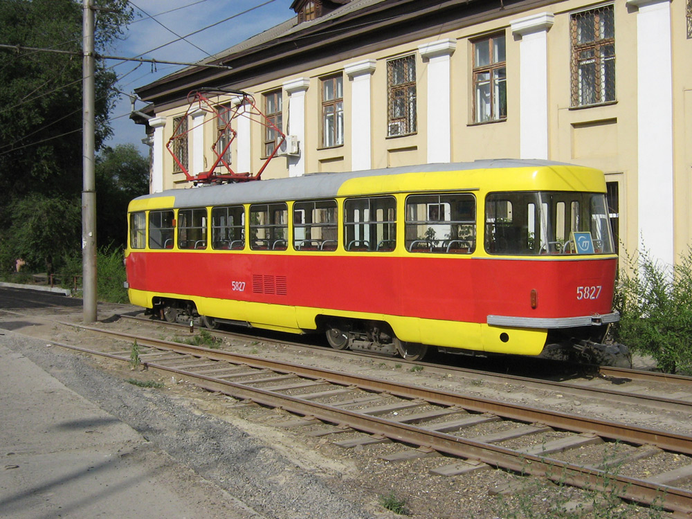 Volgograda, Tatra T3SU № 5827