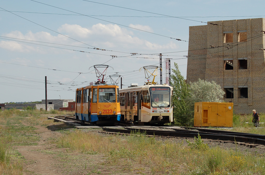 Magnitogorsk, 71-605 (KTM-5M3) Nr 2123; Magnitogorsk, 71-619KT Nr 3161