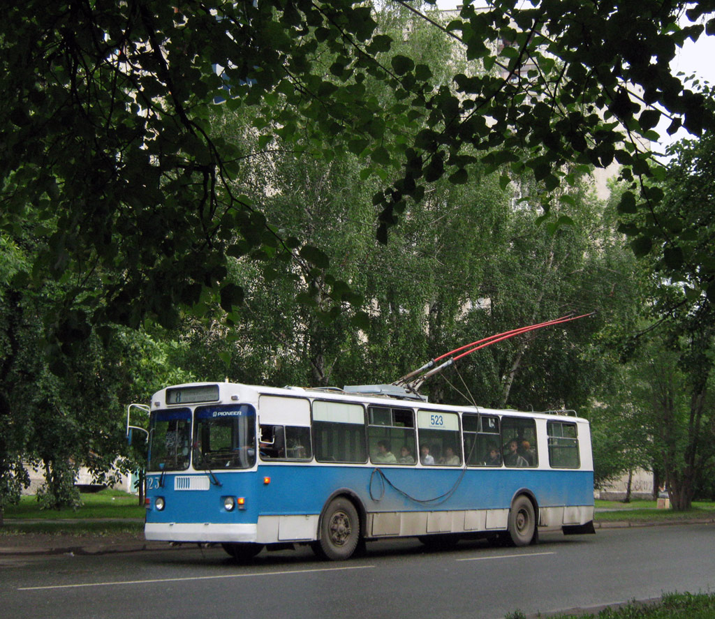 Jekatěrinburg, ZiU-682G [G00] č. 523