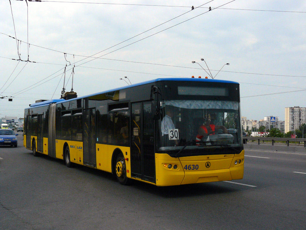 Kijev, LAZ E301D1 — 4630