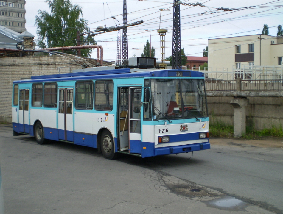 Рига, Škoda 14Tr02/6 № 1-216