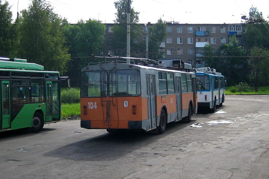 Rybinsk, ZiU-682V [V00] Nr. 104
