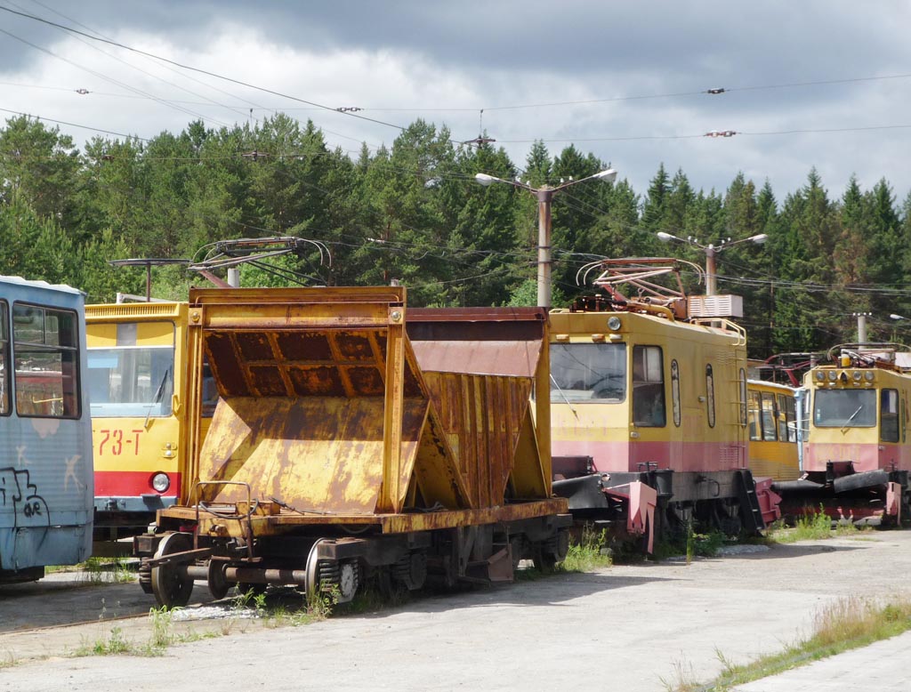 Zlatoust, VTK-09B # Д-1; Zlatoust, VTK-01 # ВТК-02; Zlatoust — Tram Department