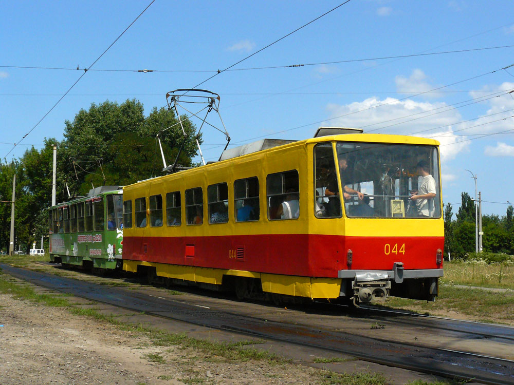 Kyjev, Tatra T6B5SU č. 044