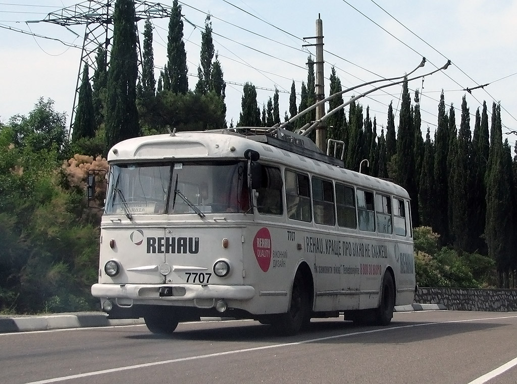 Кримски тролейбус, Škoda 9TrH27 № 7707
