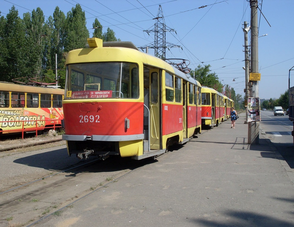 Волгоград, Tatra T3SU (двухдверная) № 2615; Волгоград, Tatra T3SU № 2692