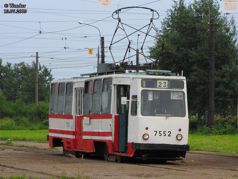 Petrohrad, LM-68M č. 7552