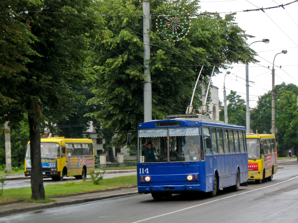 Rivne, Škoda 14Tr89/6 № 114