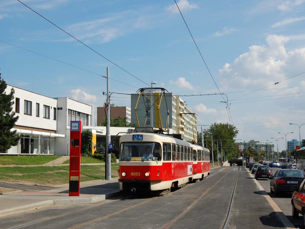Prag, Tatra T3M2-DVC Nr. 8053