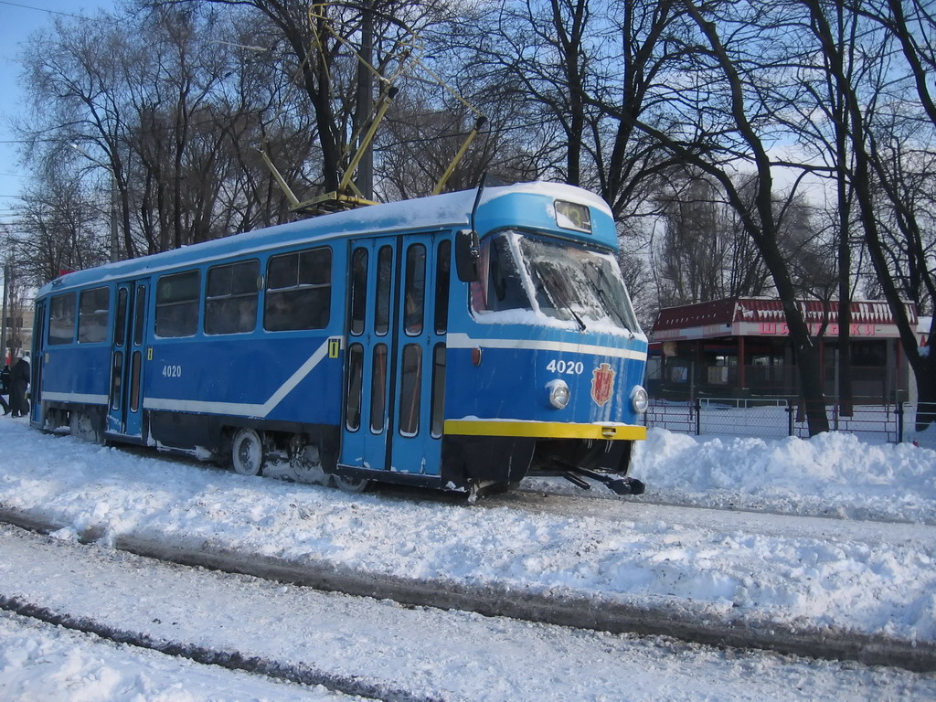 Odesa, Tatra T3R.P č. 4020; Odesa — 23.02.2007 — Snowfall and Its Aftermath