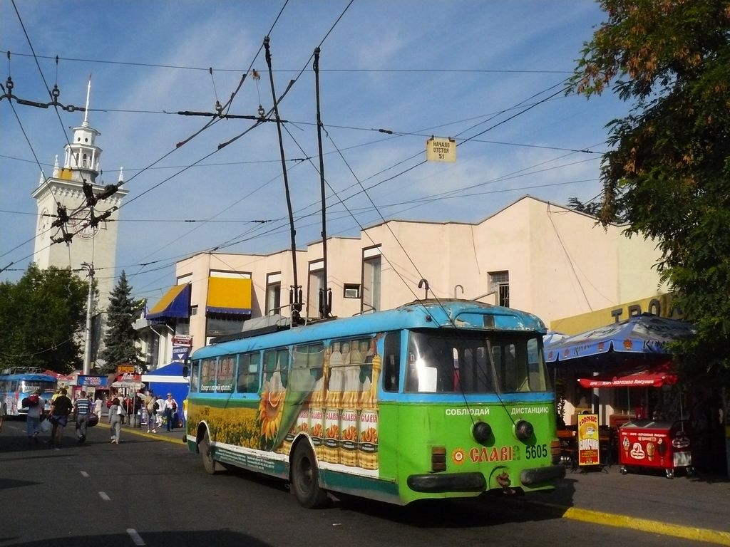 Крымский троллейбус, Škoda 9Tr24 № 5605