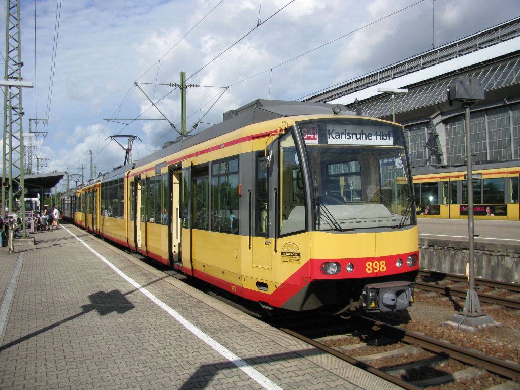 Karlsruhe, Siemens GT8-100D/M-2S č. 898