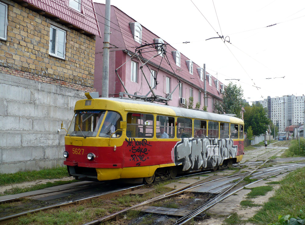Kijev, Tatra T3SU — 5627