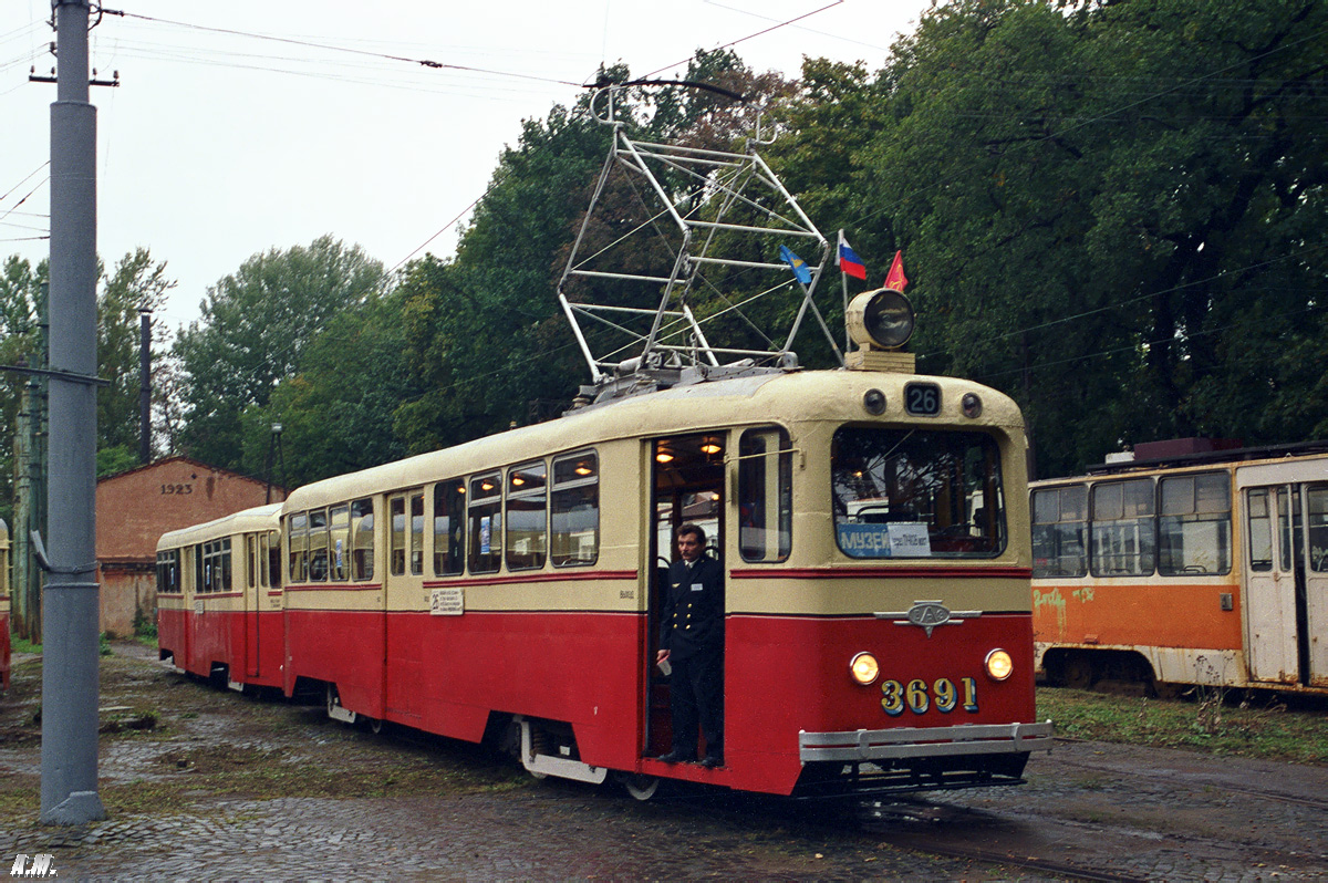 Szentpétervár, LM-49 — 3691
