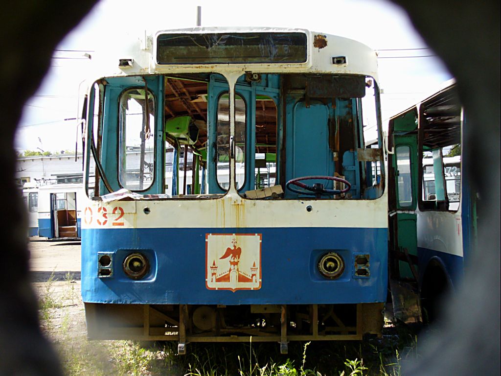 Орёл, ЗиУ-682В № 032; Орёл — Списанные троллейбусы в депо