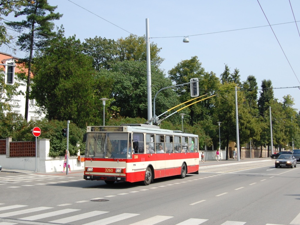 Brno, Škoda 14Tr14/6 № 3260