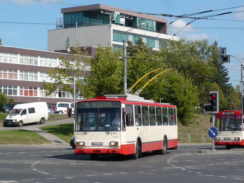 Вильнюс, Škoda 14Tr17/6M № 1660