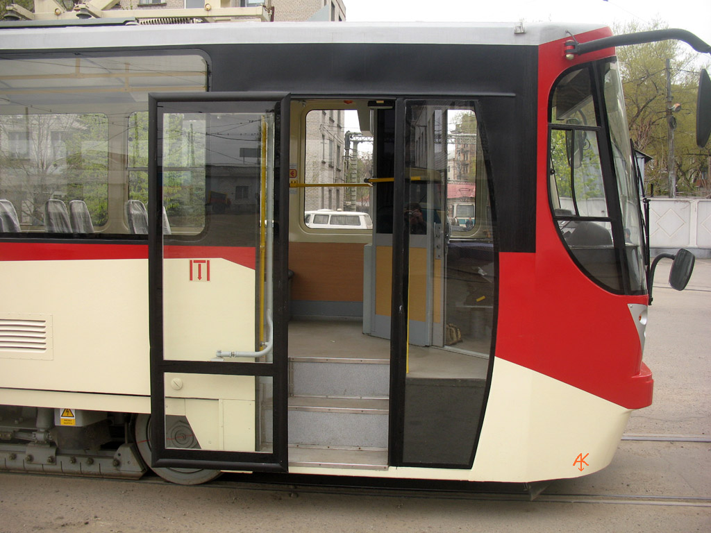 Kiova, K1M8 # 500; Dnipro — Tramcar K8 (K1M8)