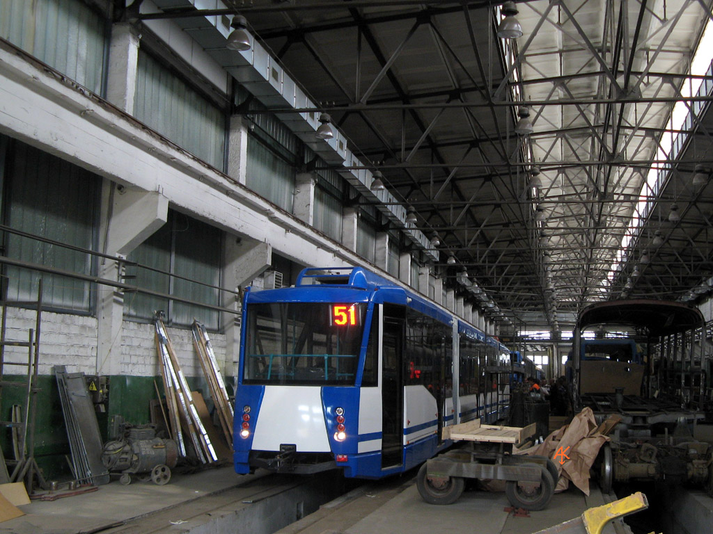 Kijevas, 71-154M-K nr. 450; Kijevas — Kyiv plant of electric transport. New yard at Kyrylivska str.