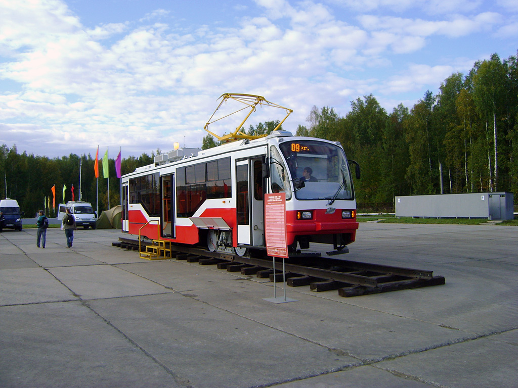 Nischni Tagil, 71-407 Nr. 1001; Nischni Tagil — Tram 71-407 at “Magistral—2009”