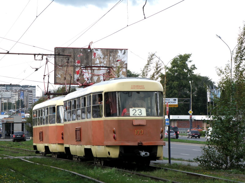Jekatěrinburg, Tatra T3SU (2-door) č. 100