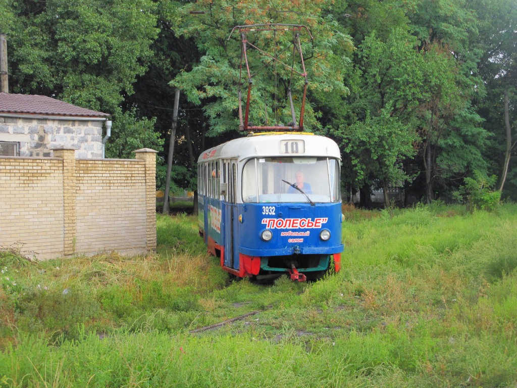 Donetsk, Tatra T3SU # 932 (3932); Donetsk — Tram line to Mushketovo station