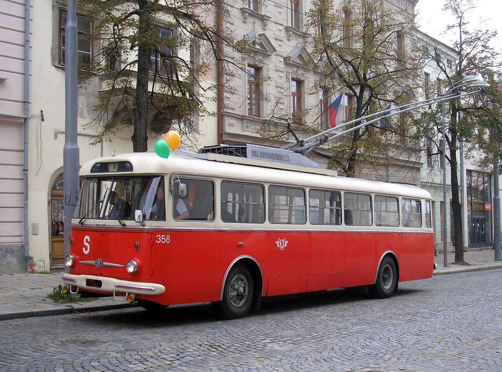 Пардубице, Škoda 9TrHT28 № 358