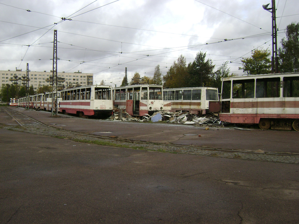 Sankt-Peterburg — Joint tramway-trolleybus depot