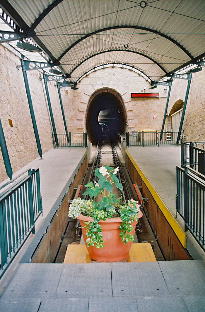 Dresden — Track and technology of the Dresden funicular